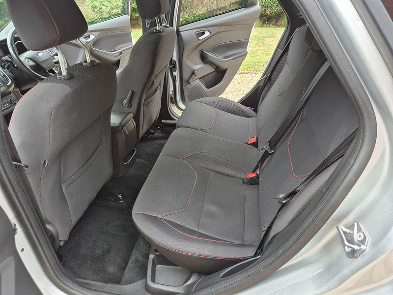 Ford Focus 1.5 TDCi ST-Line Euro 6 (s/s) 5dr 5dr Manual 2025