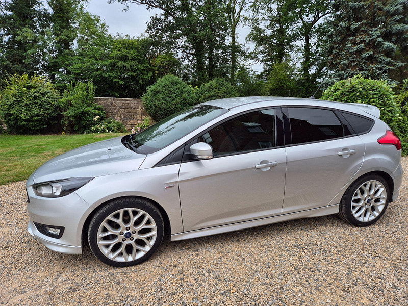 Ford Focus 1.5 TDCi ST-Line Euro 6 (s/s) 5dr 5dr Manual 2025