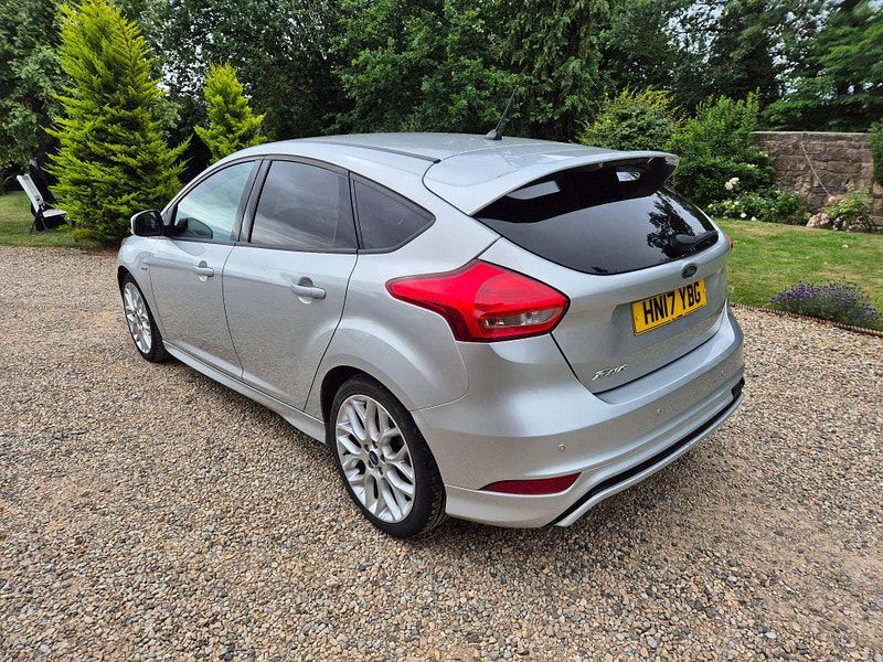 Ford Focus 1.5 TDCi ST-Line Euro 6 (s/s) 5dr 5dr Manual 2025