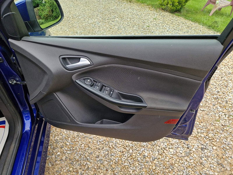 Ford Focus 1.6 TDCi Zetec S Euro 5 (s/s) 5dr 5dr Manual 2025
