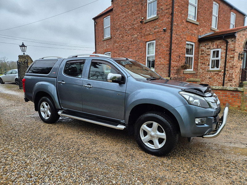 Isuzu D-Max 2.5 TD Utah 4x4 4dr 4dr Manual 2025