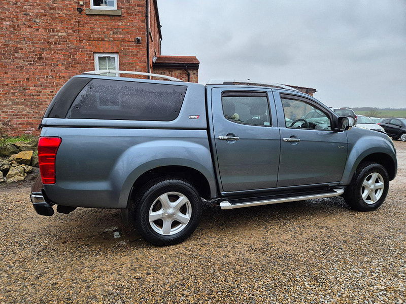 Isuzu D-Max 2.5 TD Utah 4x4 4dr 4dr Manual 2025