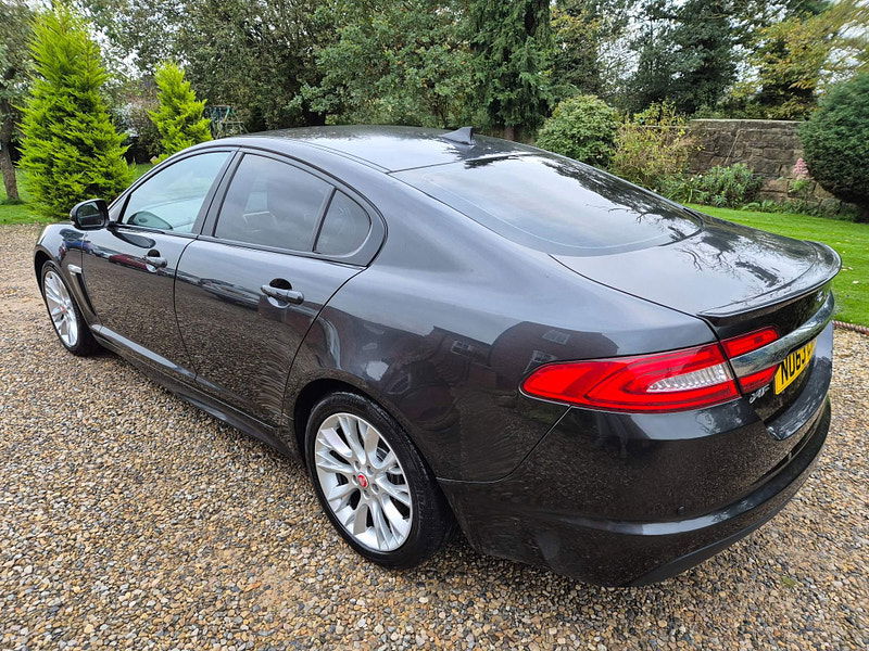 Jaguar XF 2.2d R-Sport Auto Euro 5 (s/s) 4dr 4dr Automatic 2024