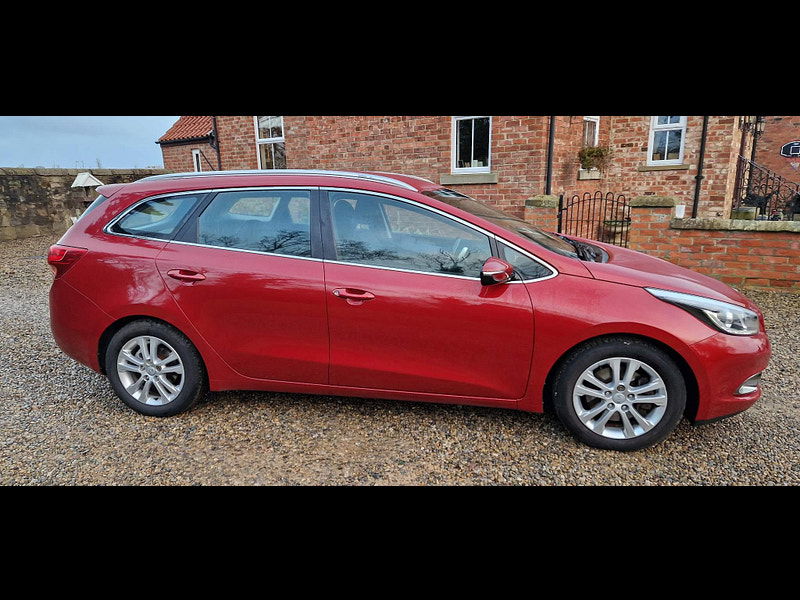 Kia Ceed 1.6 CRDi EcoDynamics 2 Sportswagon Euro 5 (s/s) 5dr 5dr Manual 2025