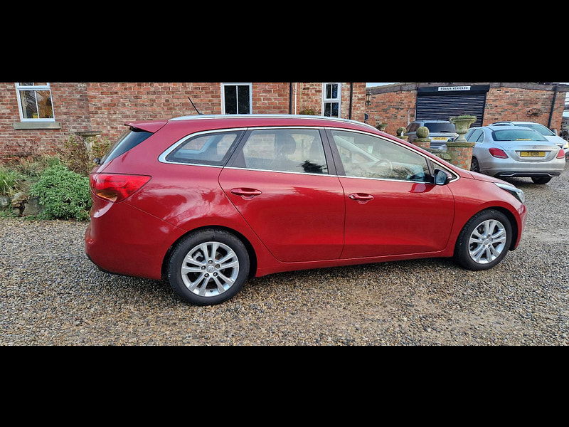 Kia Ceed 1.6 CRDi EcoDynamics 2 Sportswagon Euro 5 (s/s) 5dr 5dr Manual 2025