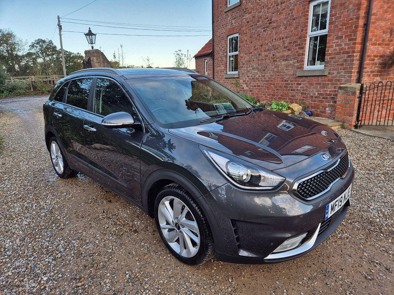 Kia Niro 1.6h GDi 4 DCT Euro 6 (s/s) 5dr ( 16in Alloy) 5dr Automatic 2025