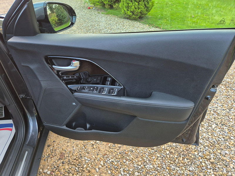 Kia Niro 1.6h GDi 4 DCT Euro 6 (s/s) 5dr ( 16in Alloy) 5dr Automatic 2025