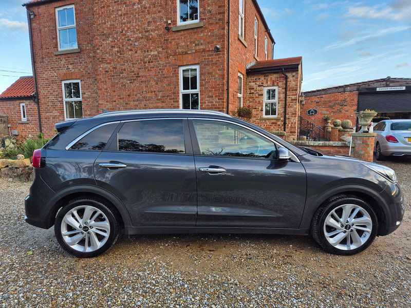 Kia Niro 1.6h GDi 4 DCT Euro 6 (s/s) 5dr ( 16in Alloy) 5dr Automatic 2025