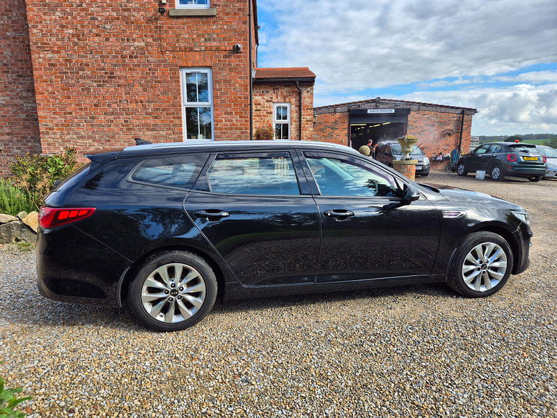 Kia Optima 1.7 CRDi 2 Sportswagon Euro 6 (s/s) 5dr 5dr Manual 2025