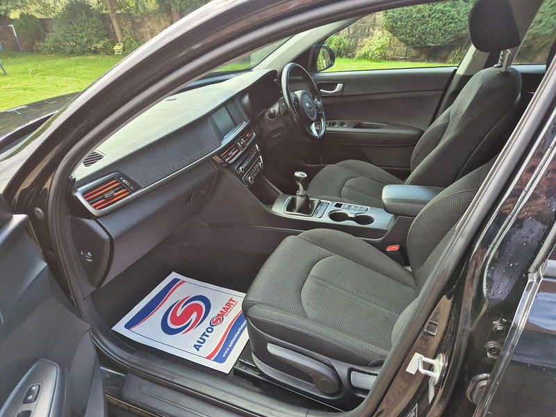 Kia Optima 1.7 CRDi 2 Sportswagon Euro 6 (s/s) 5dr 5dr Manual 2025