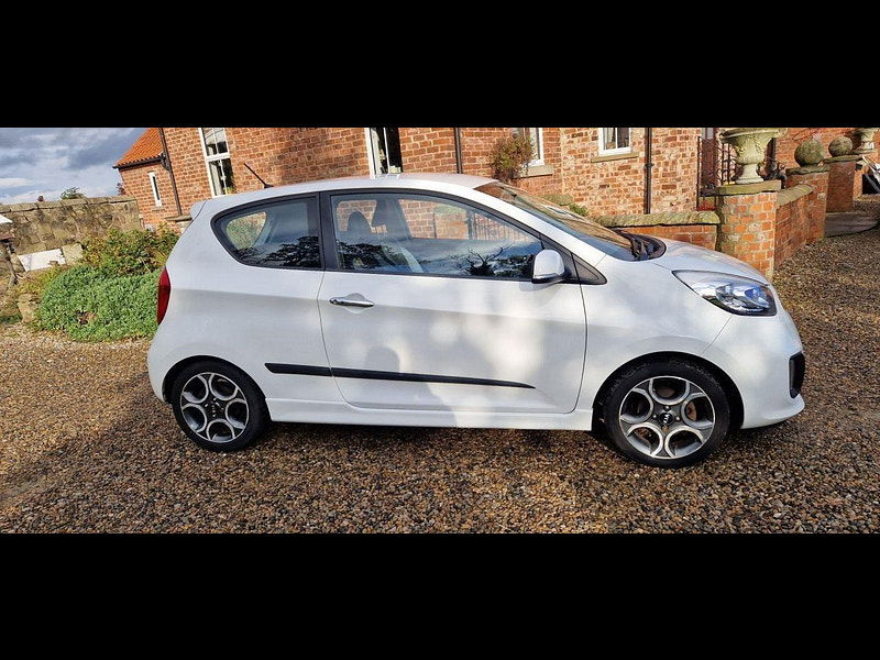 Kia Picanto 1.2 WHITE ECODYNAMICS 3d 84 BHP 3dr Manual 2025