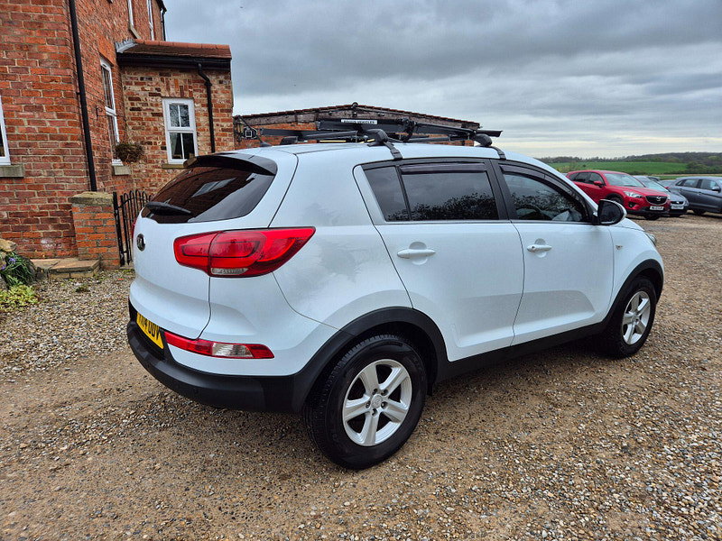 Kia Sportage 1.6 GDi 1 2WD Euro 5 5dr 5dr Manual 2026