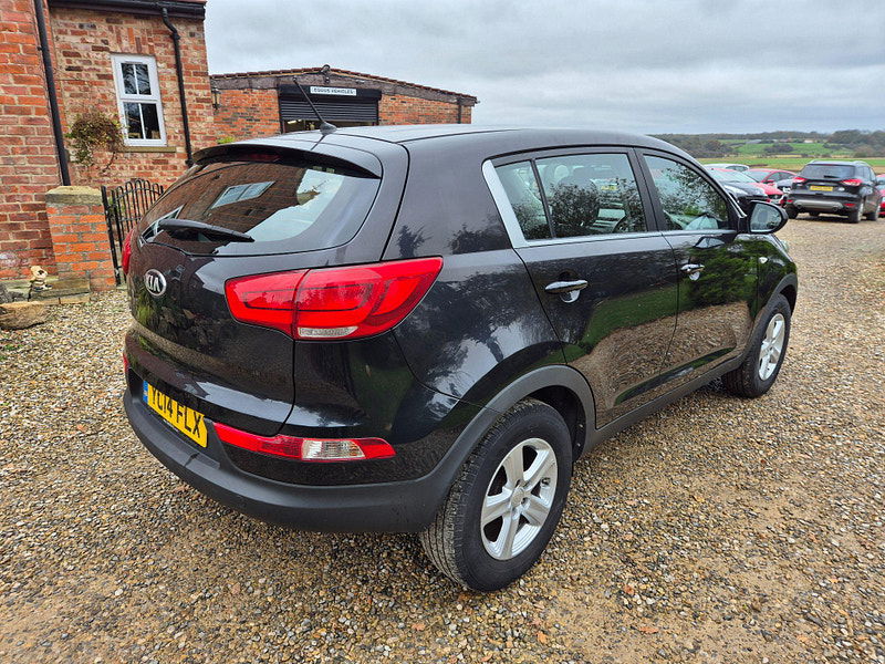 Kia Sportage 1.6 GDi 1 2WD Euro 5 5dr 5dr Manual 2025