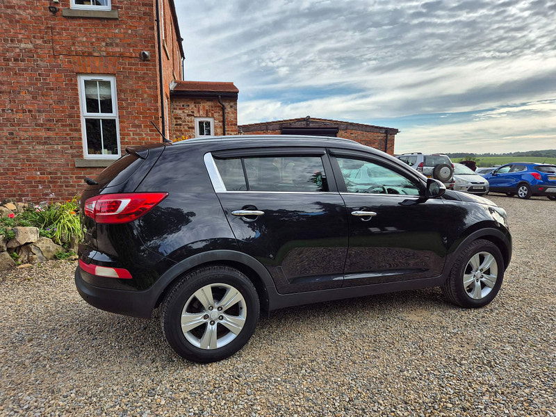 Kia Sportage 1.7 CRDi EcoDynamics 2 2WD Euro 5 (s/s) 5dr 5dr Manual 2025