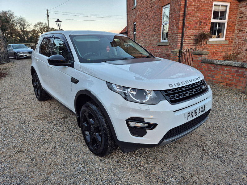 Land Rover Discovery Sport 2.0 TD4 SE Tech 4WD Euro 6 (s/s) 5dr (5 Seat) 5dr Manual 2025