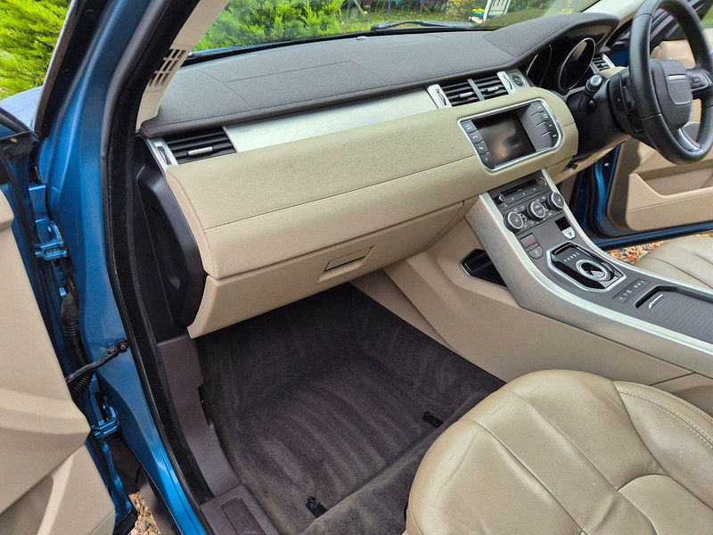 Land Rover Range Rover Evoque 2.2 SD4 Pure Auto 4WD Euro 5 5dr 5dr Automatic 2025