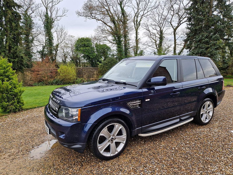 Land Rover Range Rover Sport 3.0 SDV6 HSE BLACK 5d 255 BHP 5dr Automatic 2024