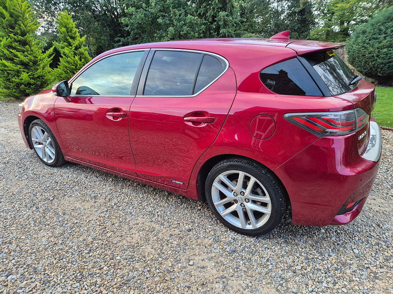 Lexus CT 1.8 200h Advance CVT Euro 6 (s/s) 5dr 5dr Automatic 2025