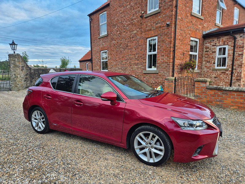 Lexus CT 1.8 200h Advance CVT Euro 6 (s/s) 5dr 5dr Automatic 2025