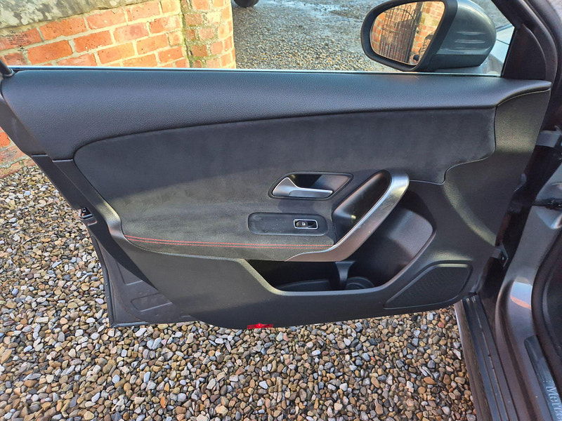 Mercedes-Benz A Class 1.3 A180 AMG Line Euro 6 (s/s) 5dr 5dr Manual 2026