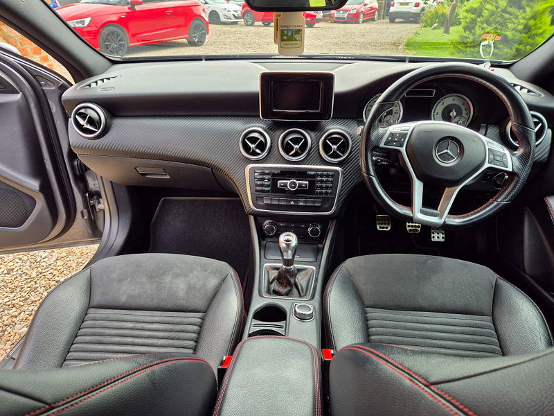 Mercedes-Benz A Class 1.5 A180 CDI AMG Sport Euro 5 (s/s) 5dr 5dr Manual 2026