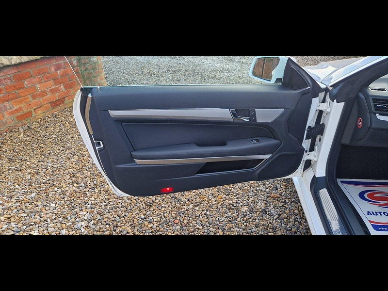 Mercedes-Benz E-Class 2.1 E220 CDI BLUEEFFICIENCY SPORT 2d 170 BHP 2dr Automatic 2026