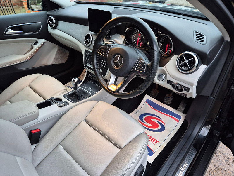 Mercedes-Benz GLA 2.1 GLA200d Sport Euro 6 (s/s) 5dr 5dr Manual 2026