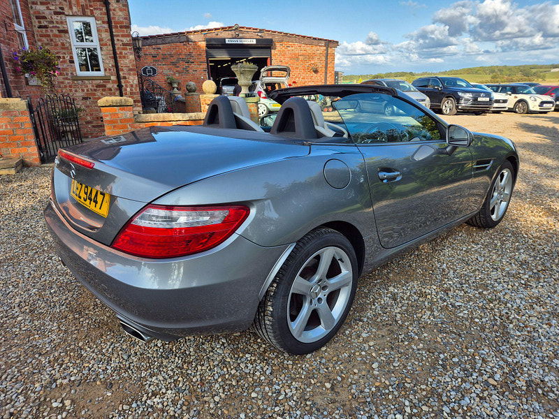 Mercedes-Benz SLK 1.8 SLK200 BlueEfficiency Euro 5 (s/s) 2dr 2dr Manual 2025