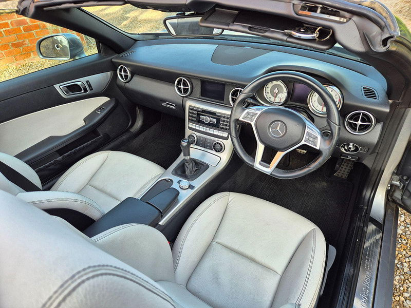 Mercedes-Benz SLK 1.8 SLK200 BlueEfficiency Euro 5 (s/s) 2dr 2dr Manual 2025