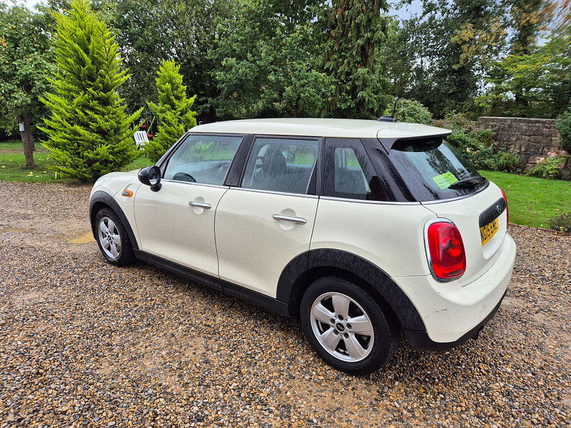 MINI Hatch 1.2 One Euro 6 (s/s) 5dr 5dr Manual 2025