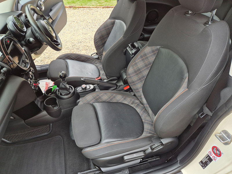 MINI Hatch 1.5 Cooper D Seven Euro 6 (s/s) 3dr 3dr Manual 2025
