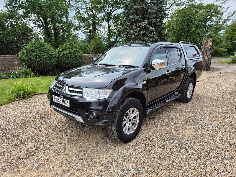 Mitsubishi L200 2.5 DI-D Challenger 4WD Euro 5 4dr (LB) 4dr Manual 2025