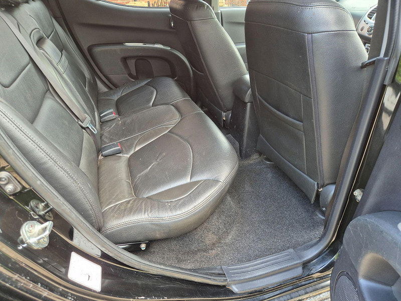 Mitsubishi L200 2.5 DI-D Challenger 4WD Euro 5 4dr (LB) 4dr Manual 2025