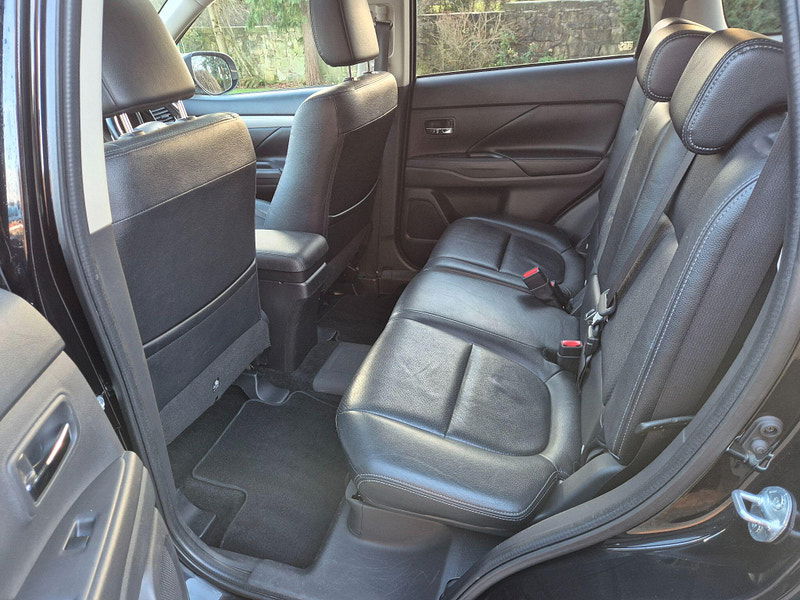 Mitsubishi Outlander 2.0h 12kWh GX4h CVT 4WD Euro 5 (s/s) 5dr 5dr Automatic 2026