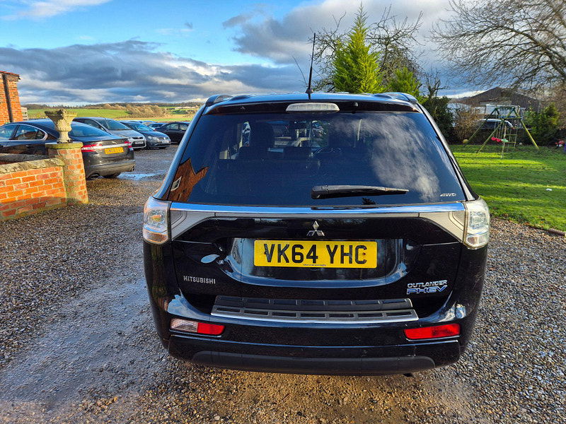 Mitsubishi Outlander 2.0h 12kWh GX4h CVT 4WD Euro 5 (s/s) 5dr 5dr Automatic 2026