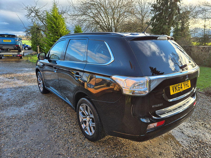 Mitsubishi Outlander 2.0h 12kWh GX4h CVT 4WD Euro 5 (s/s) 5dr 5dr Automatic 2026