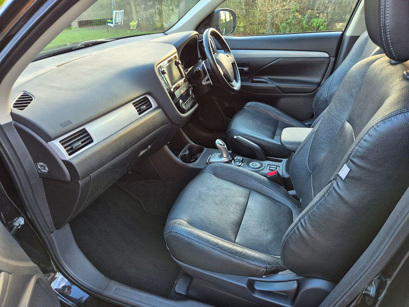 Mitsubishi Outlander 2.0h 12kWh GX4h CVT 4WD Euro 5 (s/s) 5dr 5dr Automatic 2026