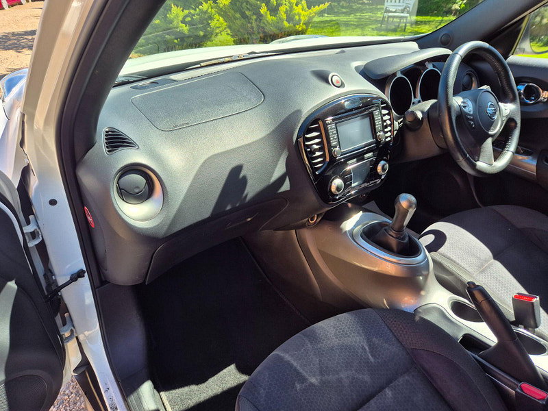 Nissan Juke 1.6 Acenta Premium Euro 5 (s/s) 5dr 5dr Manual 2026