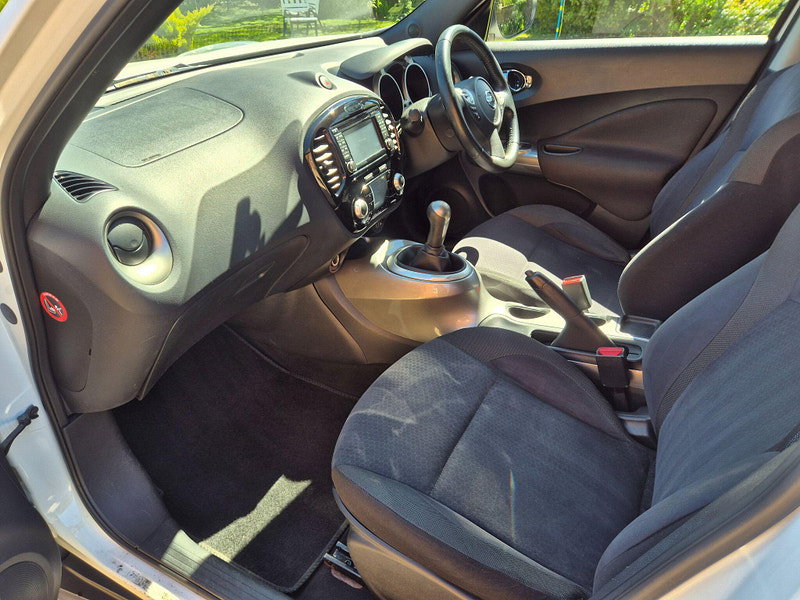 Nissan Juke 1.6 Acenta Premium Euro 5 (s/s) 5dr 5dr Manual 2026