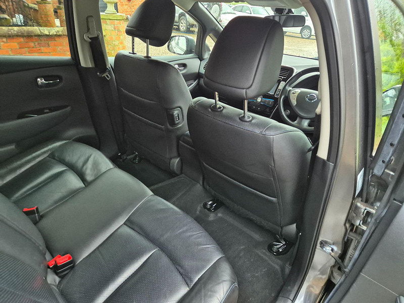 Nissan Leaf 24kWh Tekna Auto 5dr 5dr Automatic 2025