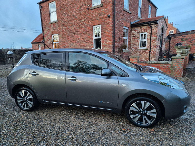 Nissan Leaf 24kWh Tekna Auto 5dr 5dr Automatic 2024