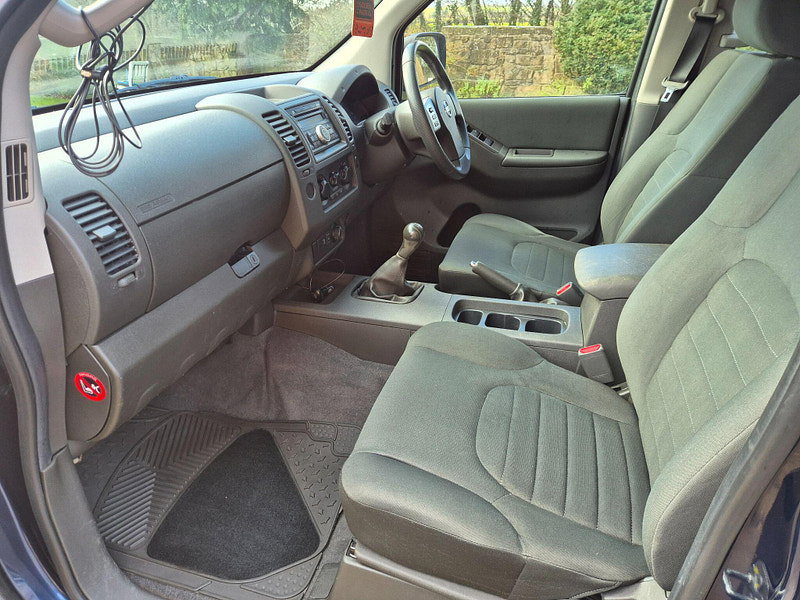 Nissan Navara 2.5 dCi Visia 4WD Euro 5 4dr 4dr Manual 2026