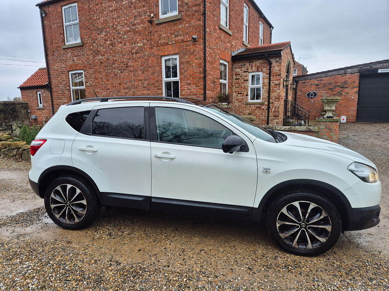 Nissan Qashqai 1.6 360 2WD Euro 5 5dr 5dr Manual 2026