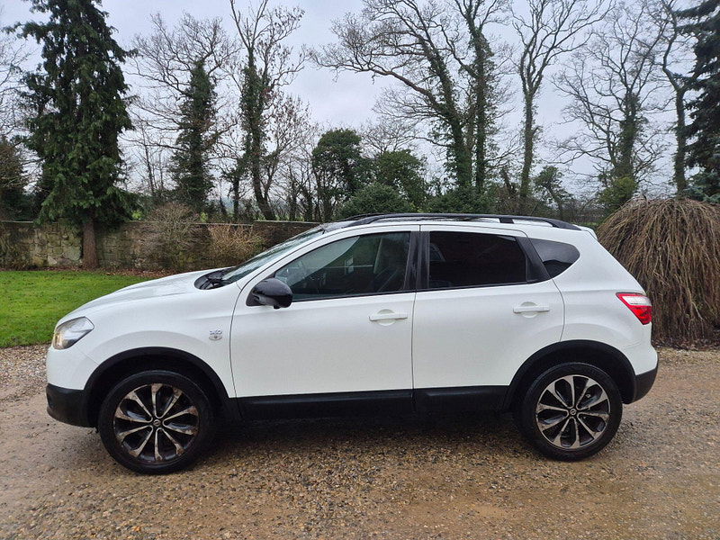 Nissan Qashqai 1.6 360 2WD Euro 5 5dr 5dr Manual 2026
