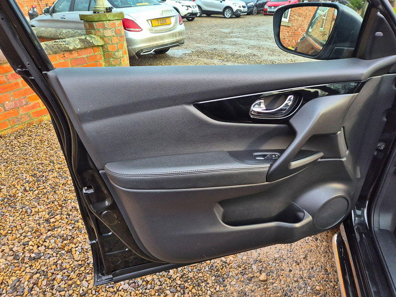 Nissan Qashqai 1.6 dCi Tekna XTRON 2WD Euro 6 (s/s) 5dr 5dr Automatic 2026