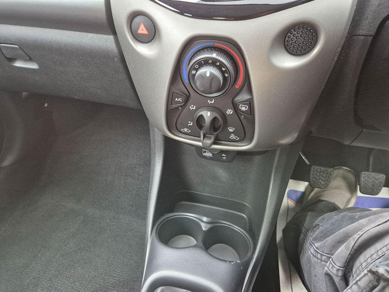 Peugeot 108 1.0 VTi Active Euro 5 3dr Euro 5 3dr Manual 2025