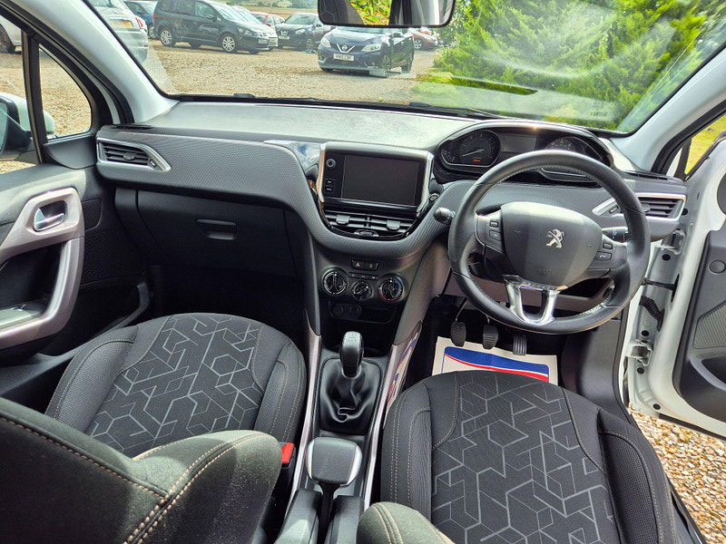 Peugeot 2008 1.6 BlueHDi Active Euro 6 (s/s) 5dr 5dr Manual 2025