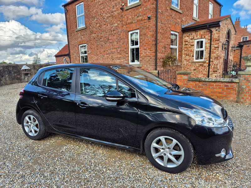 Peugeot 208 1.4 HDi Active Euro 5 5dr 5dr Manual 2024