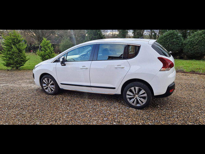 Peugeot 3008 1.6 HDi Active SUV 5dr Diesel Manual Euro 5 (115 ps) 5dr Manual 2025