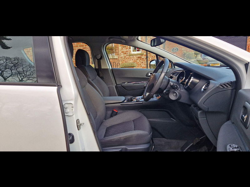 Peugeot 3008 1.6 HDi Active SUV 5dr Diesel Manual Euro 5 (115 ps) 5dr Manual 2025